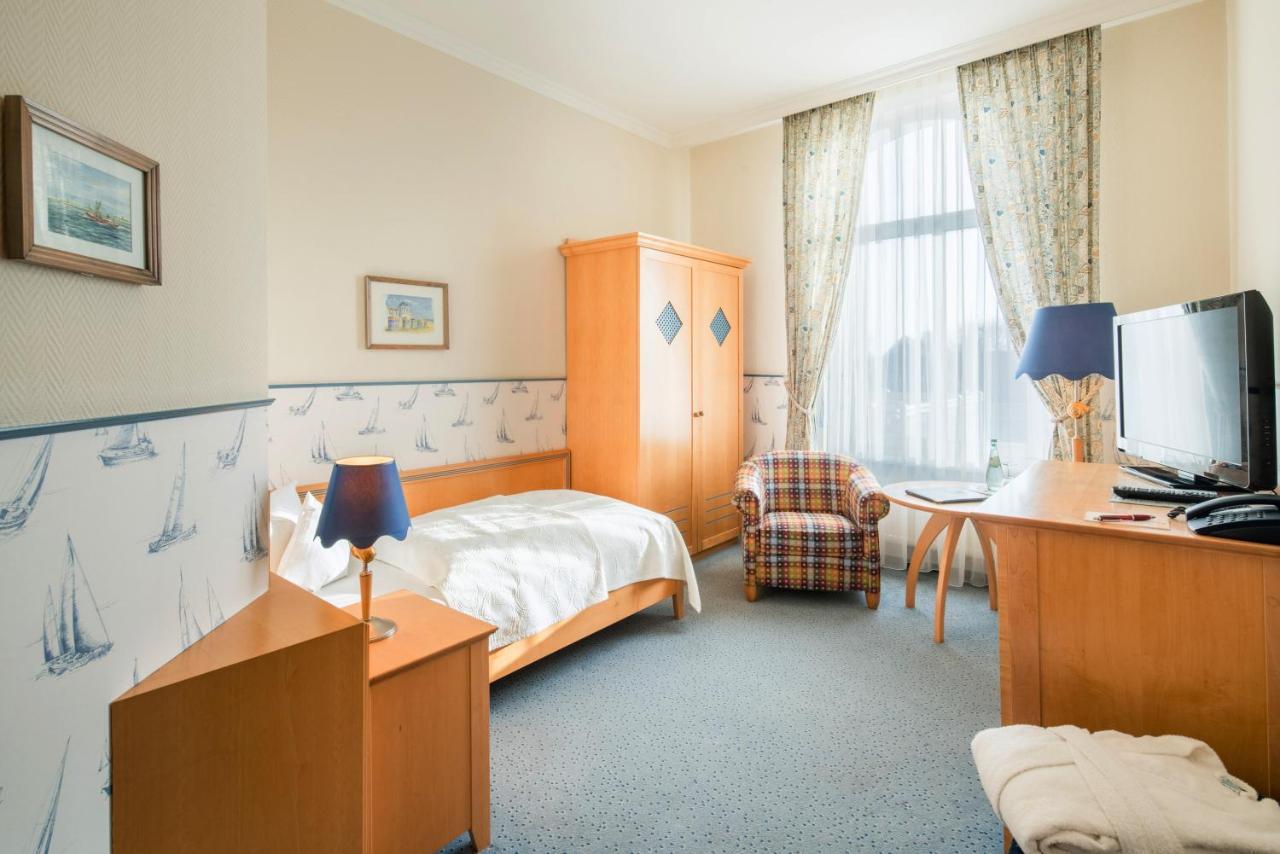 Inselhotel Vierjahreszeiten Borkum Ngoại thất bức ảnh